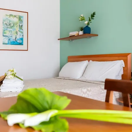 Nettuno Aparthotel 3*