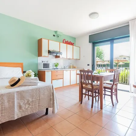 Aparthotel Nettuno 3*