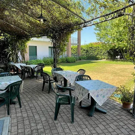 Nettuno ペスキエーラ・デル・ガルダ