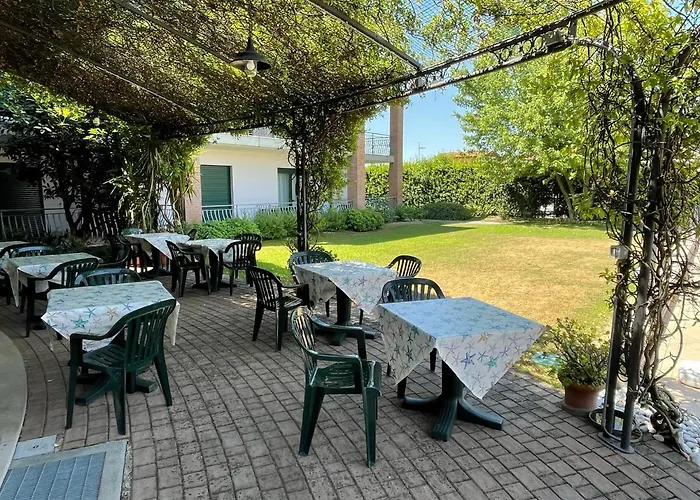 Nettuno ペスキエーラ・デル・ガルダ