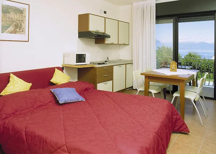 アパートホテル Nettuno 4*