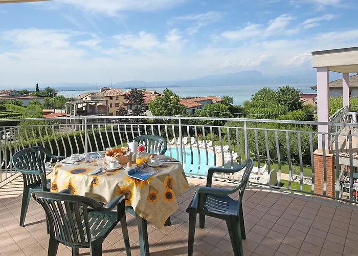 アパートホテル Nettuno 4*