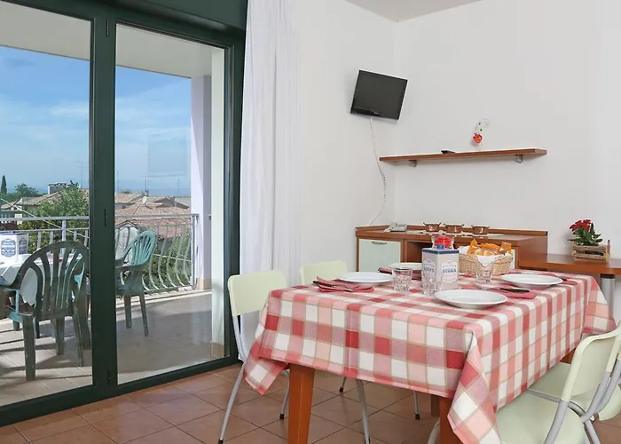 Nettuno アパートホテル 4*