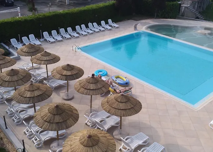 アパートホテル Nettuno